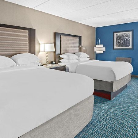 ดับเบิลทรี บาย ฮิลตัน โรสวิลล์ มินเนอาโพลิส Hotel ภายนอก รูปภาพ
